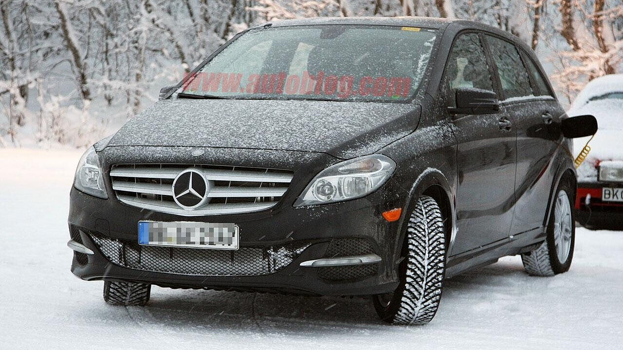 Mercedes-Benz B-Class: facelifted MPV spied - Drive