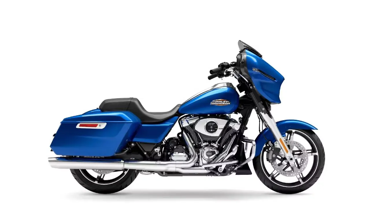 Harley-Davidson Street Glide Price Mileage, Images, Colours