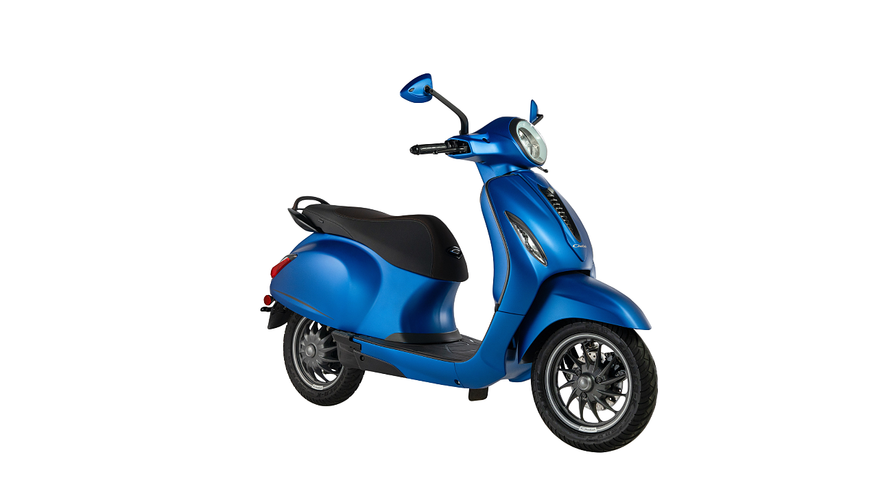 Bajaj Chetak Colours In India, 7 Chetak Colour Images - BikeWale