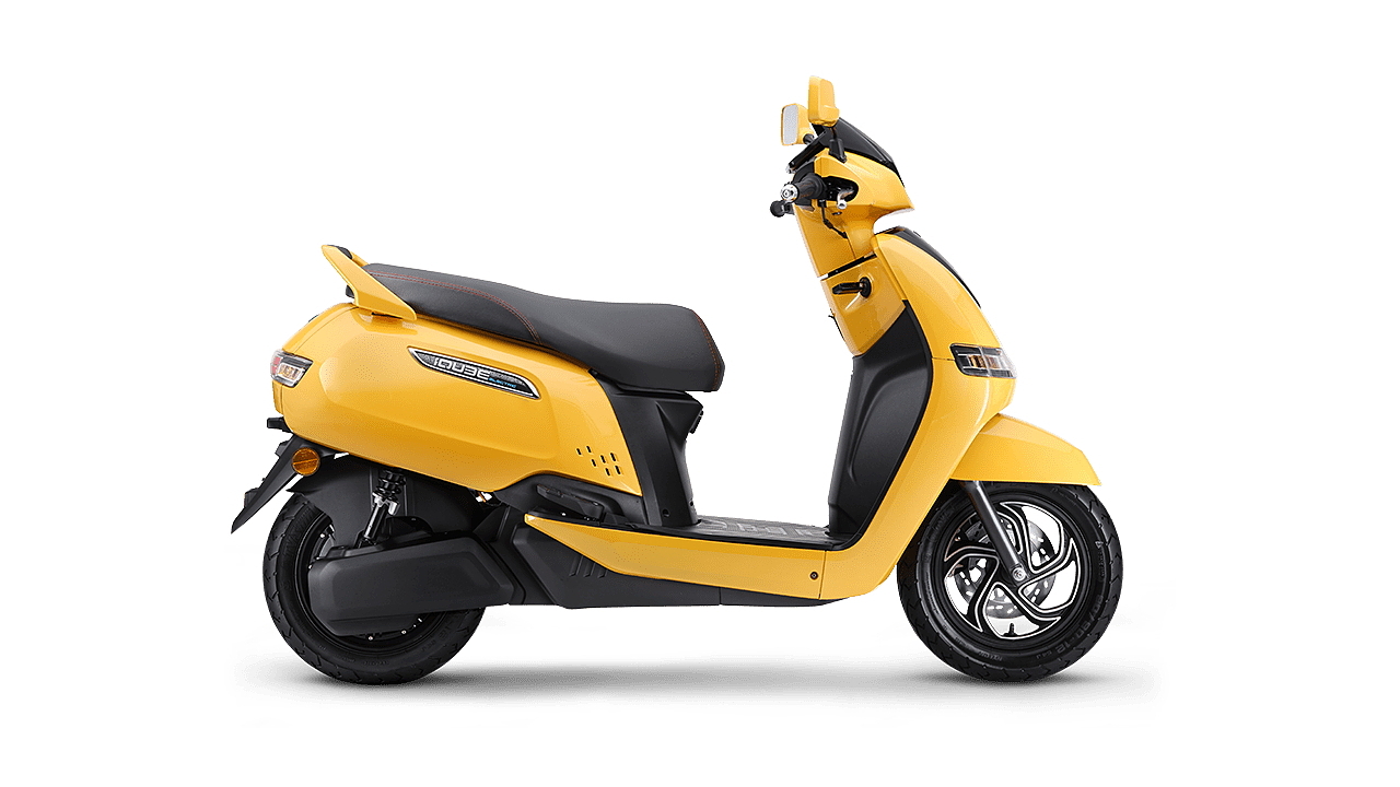 Yellow colour best sale scooty