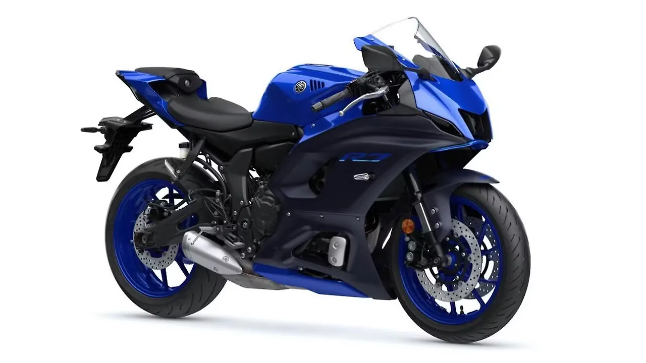 New Yamaha R15M production model image and details leaked BikeWale