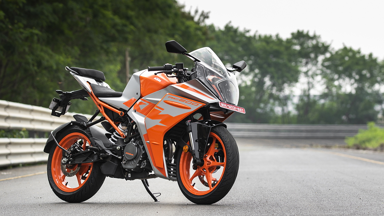 ktm rc 200 back indicator price