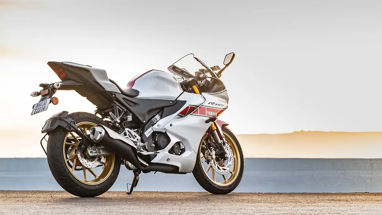 Yamaha R15 Bike Version 2