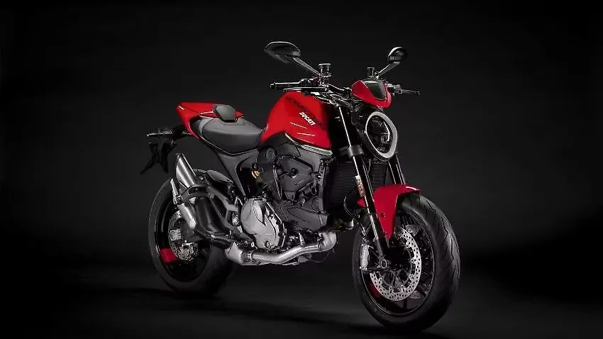New Ducati Monster: Top 5 Highlights New Ducati Monster: Top 5 Highlights