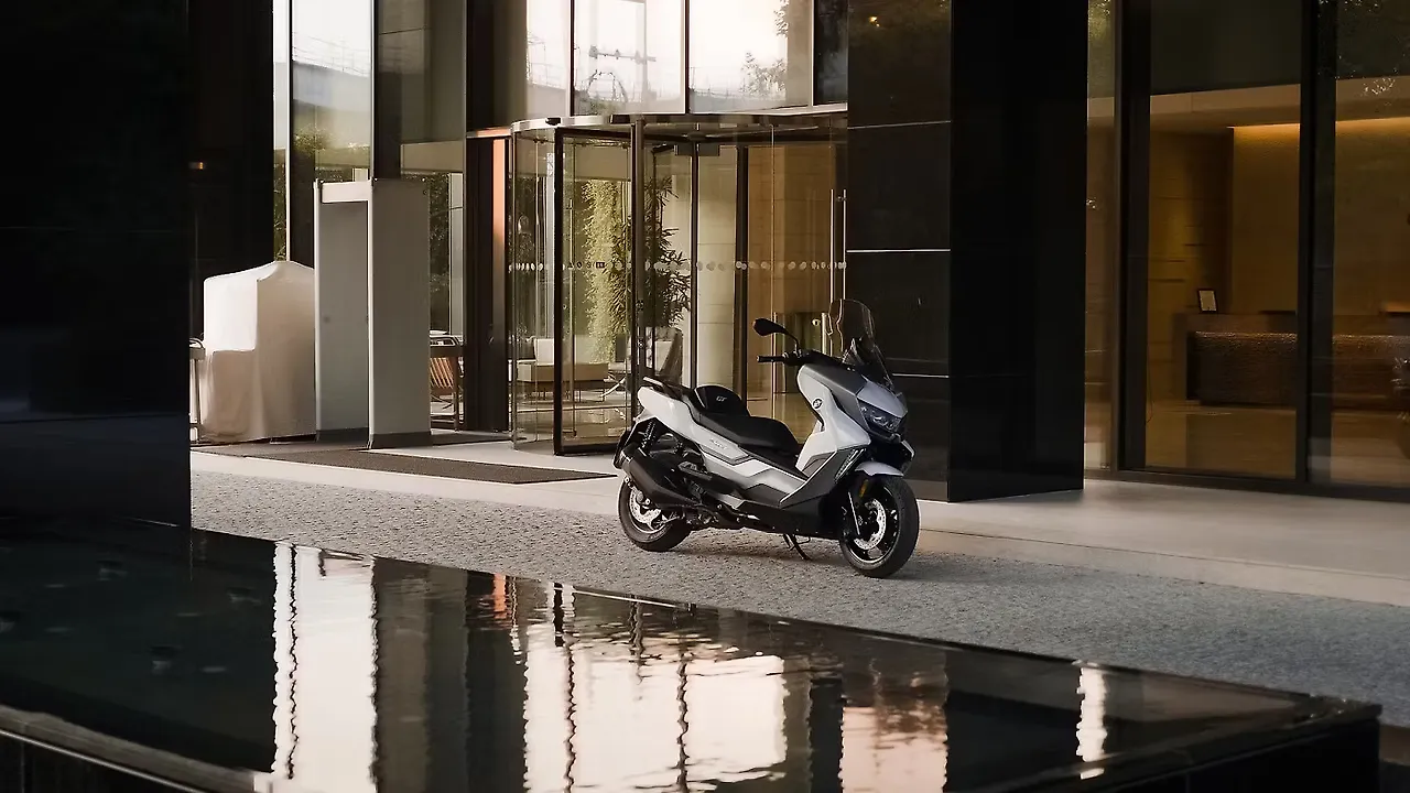 New BMW C 400 GT: Top 5 Highlights New BMW C 400 GT: Top 5 Highlights