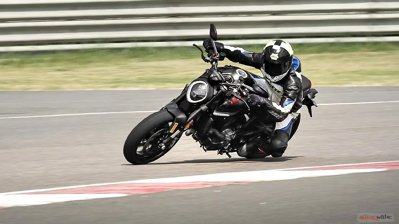 2021 Ducati Monster: Review Image Gallery 2021 Ducati Monster: Review Image Gallery