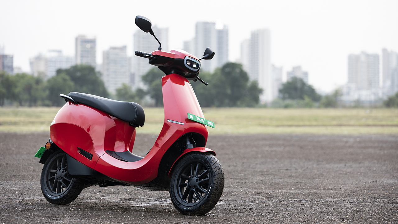 OLA Electric Scooter - OLA S1 Pro Price, Range, Images, Colours, Specifications - BikeWale