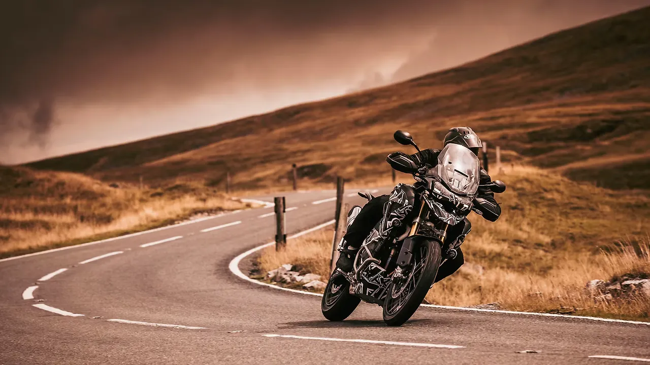 India-bound 2022 Triumph Tiger 1200 to be unveiled on 7 December India-bound 2022 Triumph Tiger 1200 to be unveiled on 7 December