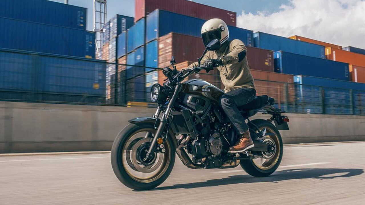 Yamaha XSR700 updated for 2022; unveiled at EICMA 