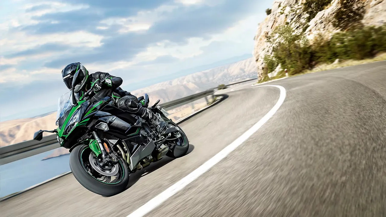2022 Kawasaki Ninja 1000SX available in two colours 2022 Kawasaki Ninja 1000SX available in two colours