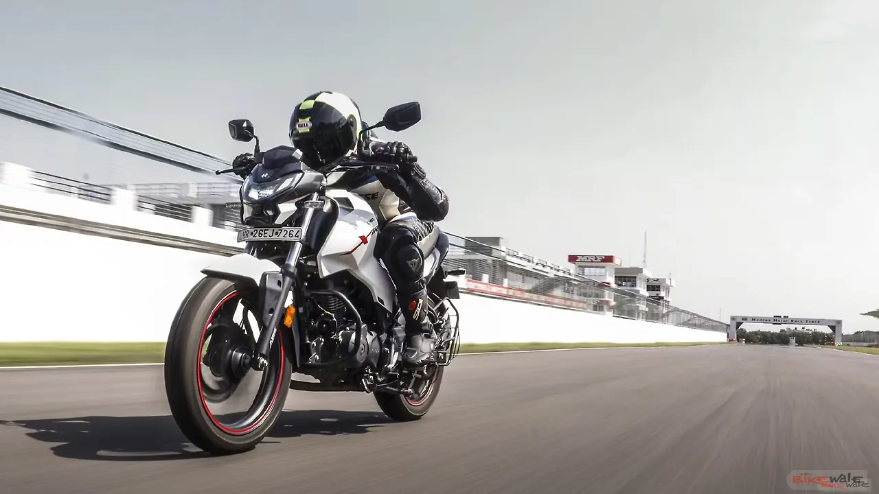 Hero MotoCorp year-on-year sales drop by 41 per cent in November 2021 Hero MotoCorp year-on-year sales drop by 41 per cent in November 2021