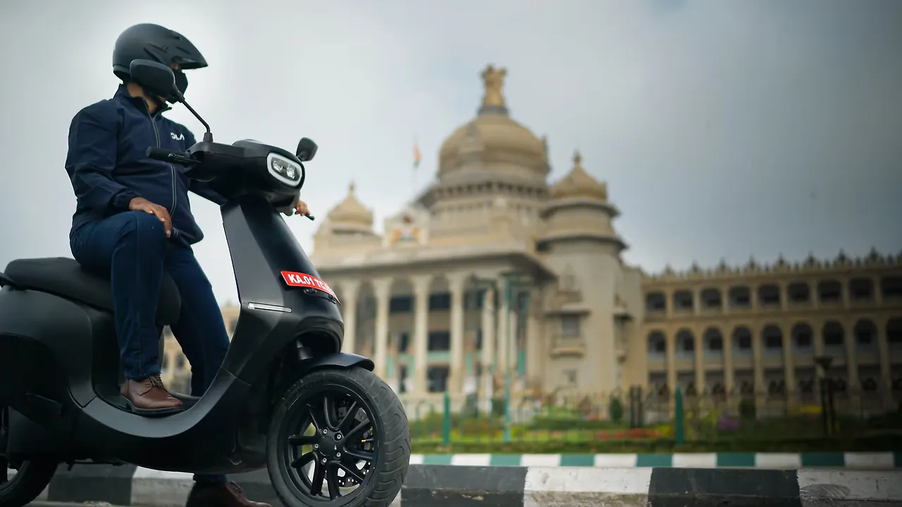 Ola S1 and S1 Pro deliveries commence in India Ola S1 and S1 Pro deliveries commence in India