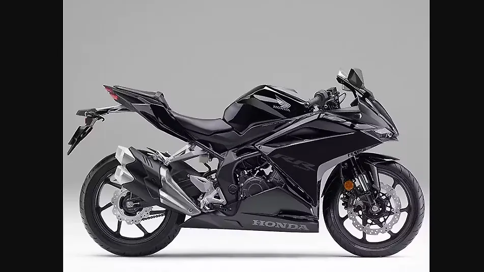 Honda CBR250RR launched in new colour! Honda CBR250RR launched in new colour!
