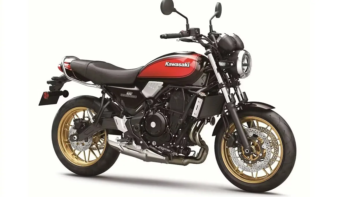 Kawasaki unveils Z650 RS and Z900 RS 50th Anniversary Editions Kawasaki unveils Z650 RS and Z900 RS 50th Anniversary Editions