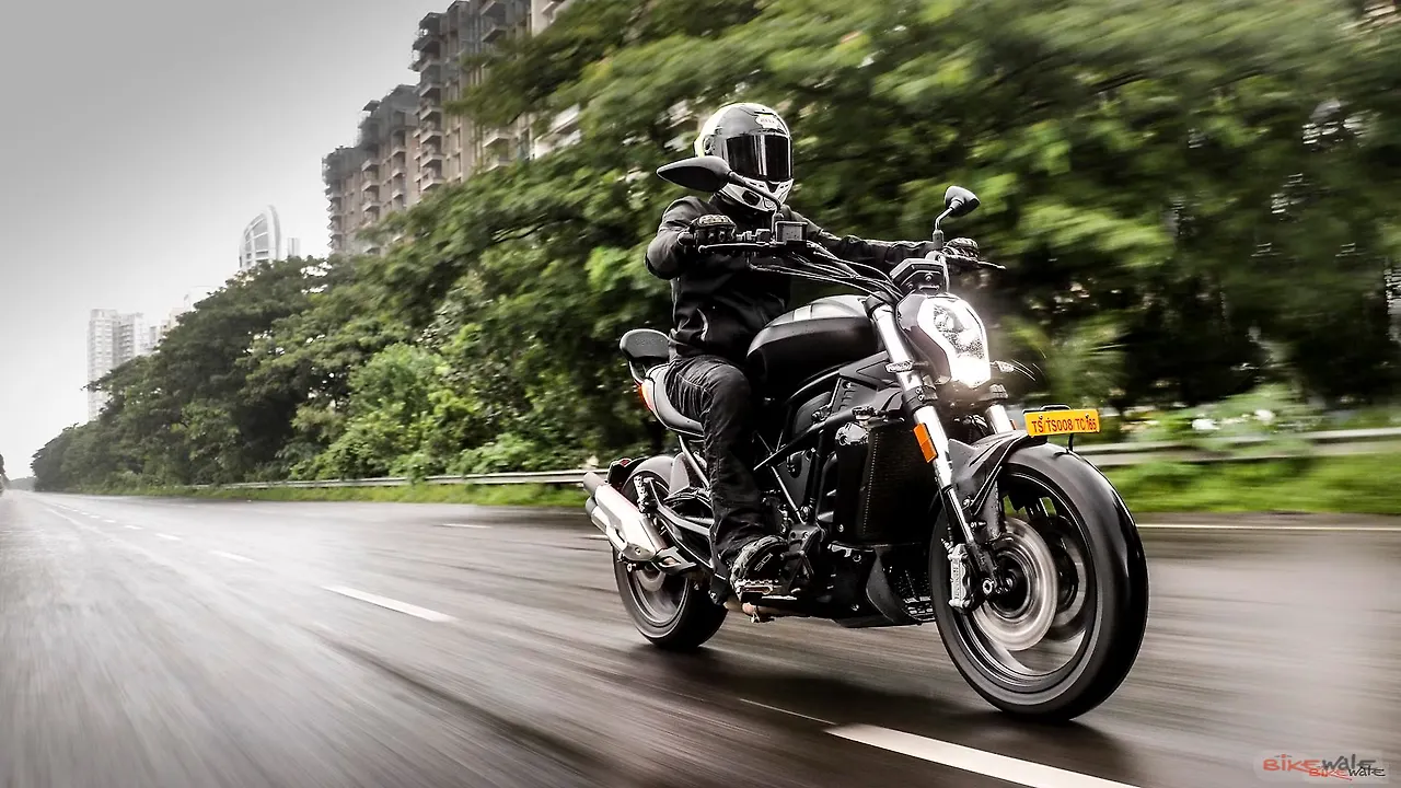 Benelli 502C middleweight cruiser prices hiked again Benelli 502C middleweight cruiser prices hiked again