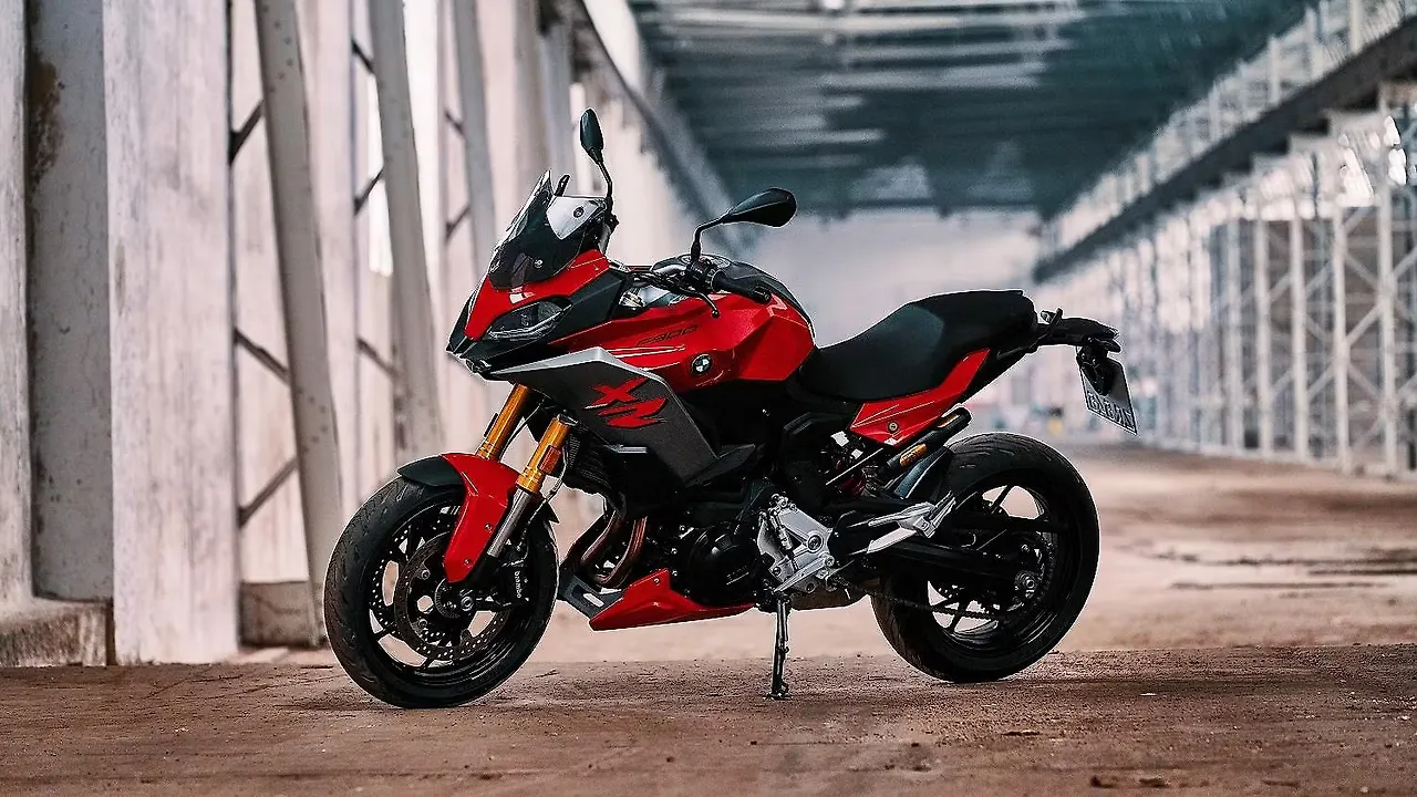 2022 BMW F 900 XR: What else can you buy? 2022 BMW F 900 XR: What else can you buy?