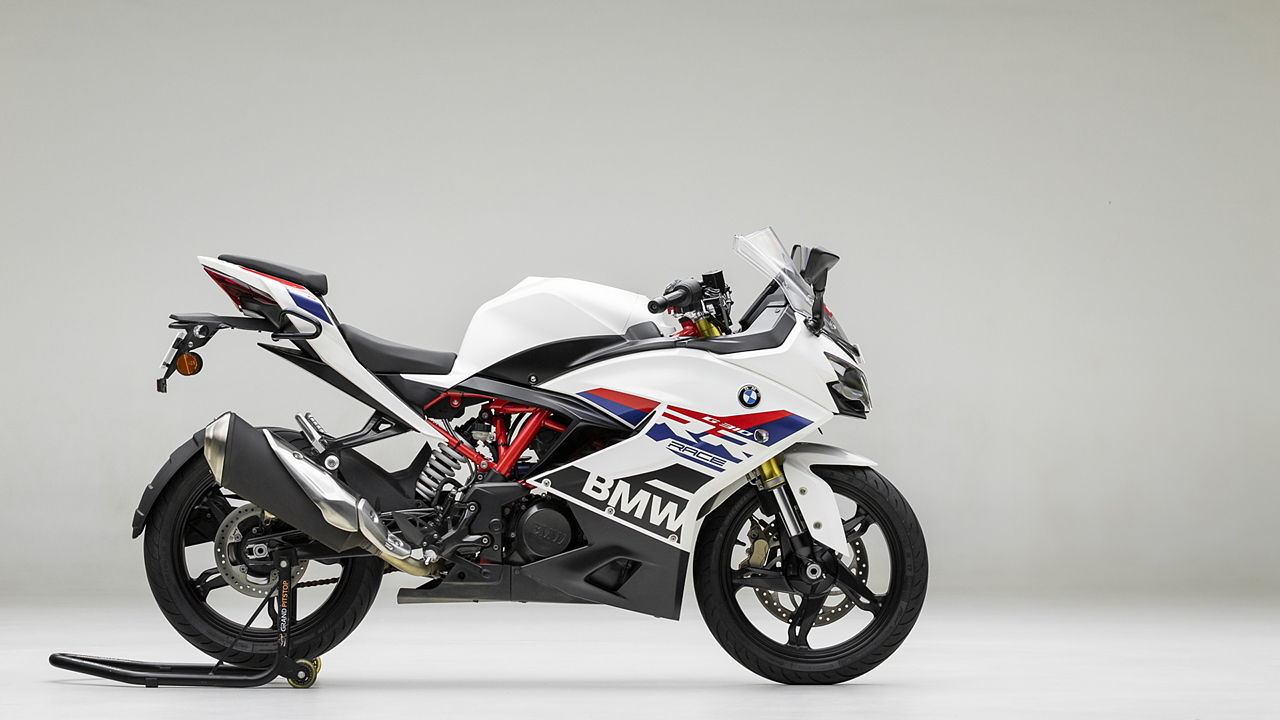 Bmw g30 bike store price