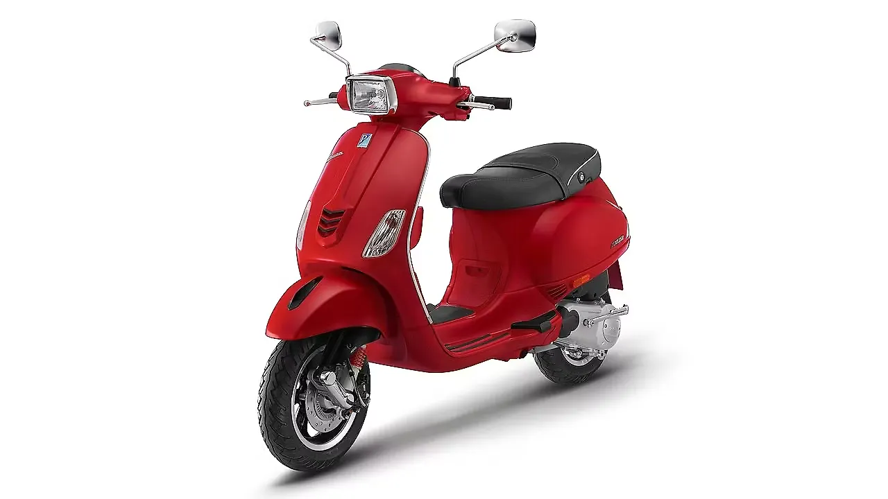 Vespa SXL 125, SXL 150 get expensive in India Vespa SXL 125, SXL 150 get expensive in India