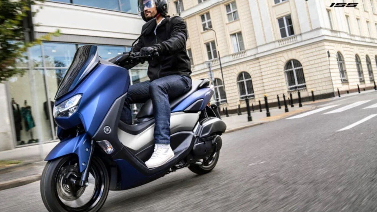 Yamaha's Aerox 155 Sporty Scooter Gets Traction Control