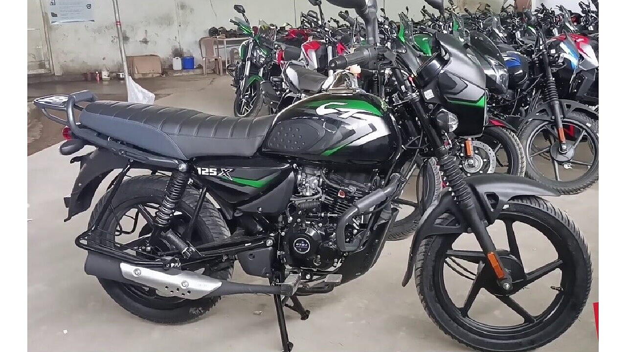 Bajaj CT 125X commuter bike spotted, India launch soon