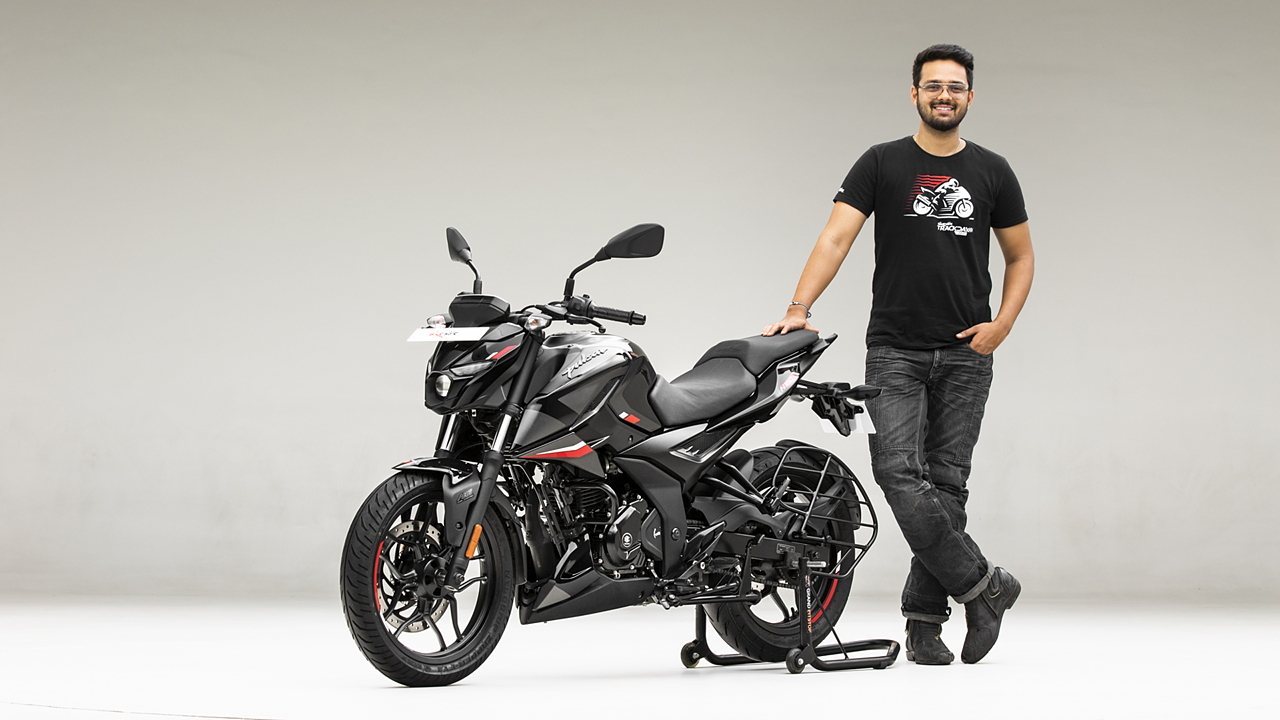 Bajaj 600cc deals