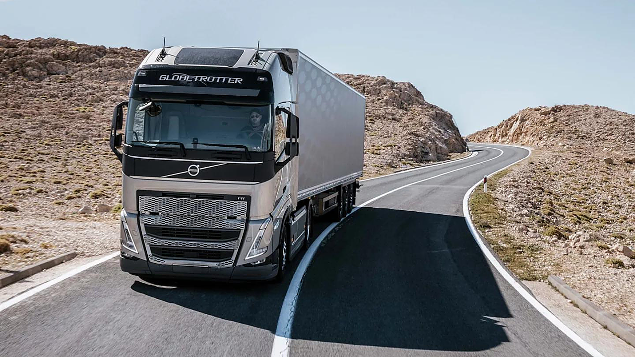 On Test: Volvo FM Electric & FMX Electric - Trucking