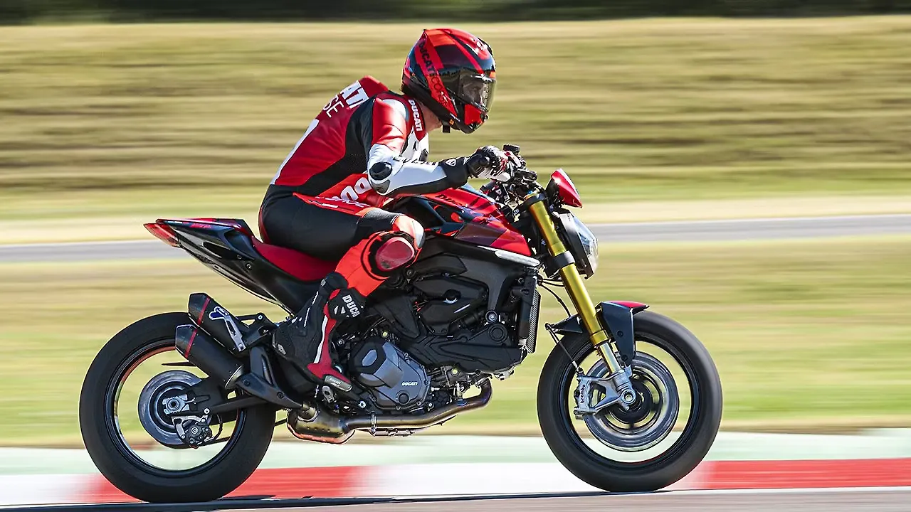Ducati Monster SP: Top 5 Highlights Ducati Monster SP: Top 5 Highlights