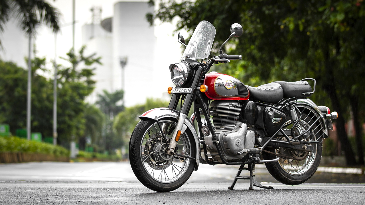 Royal Enfield Classic 350 Touring Accessories Long Term Review:  Introduction - BikeWale