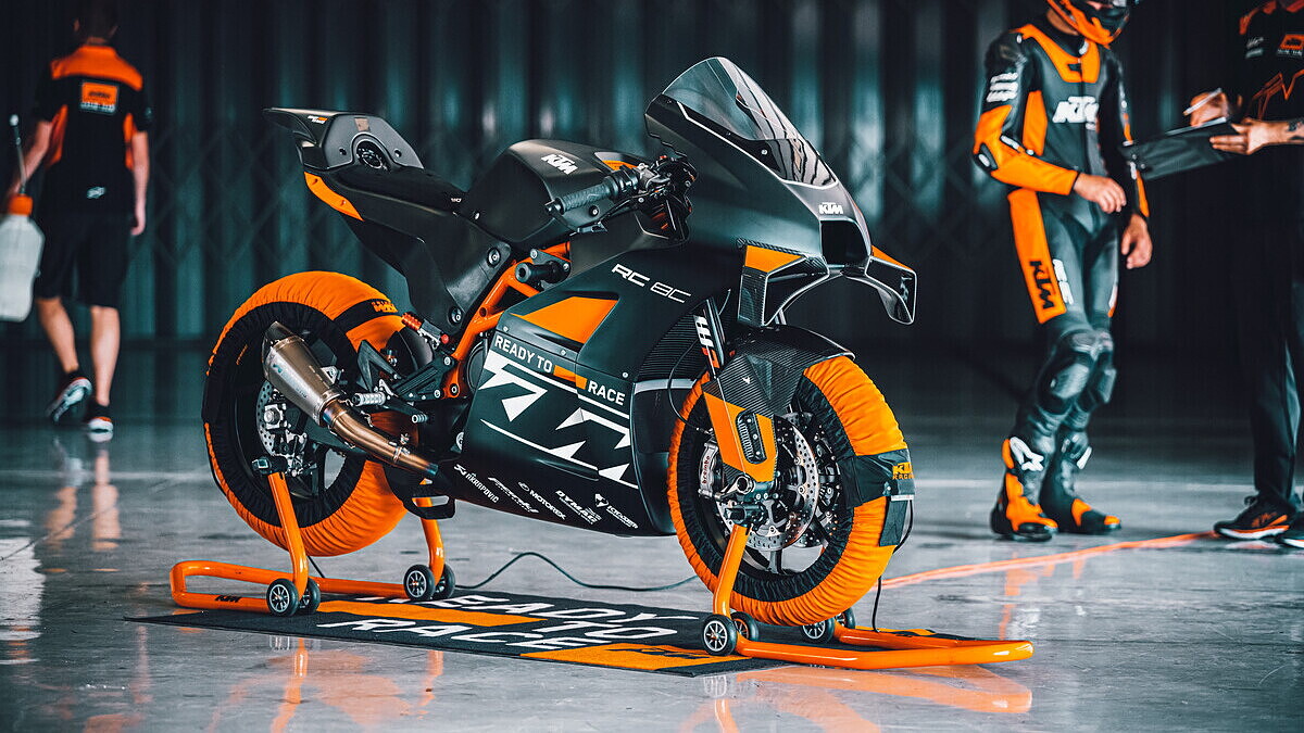 2023 KTM RC 8C revealed produces more power BikeWale