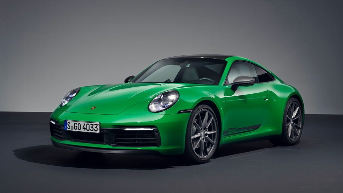 New Porsche 911 Carrera T revealed with seven-speed manual stick - CarWale