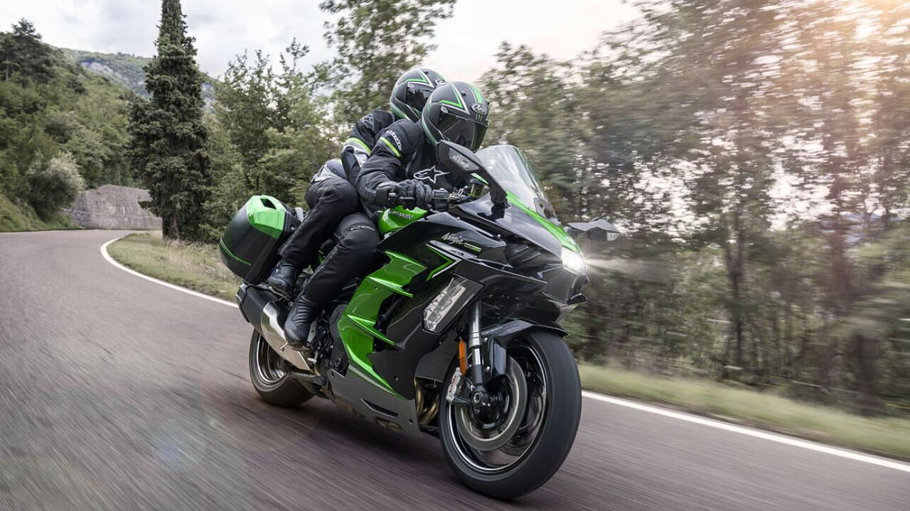 Kawasaki Launches Auto High Beam Tech On 2023 Ninja H2 Sx - Bikewale