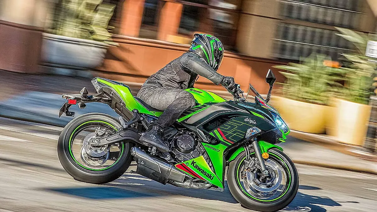 2023 Kawasaki Ninja 650: What else can you buy? 2023 Kawasaki Ninja 650: What else can you buy?