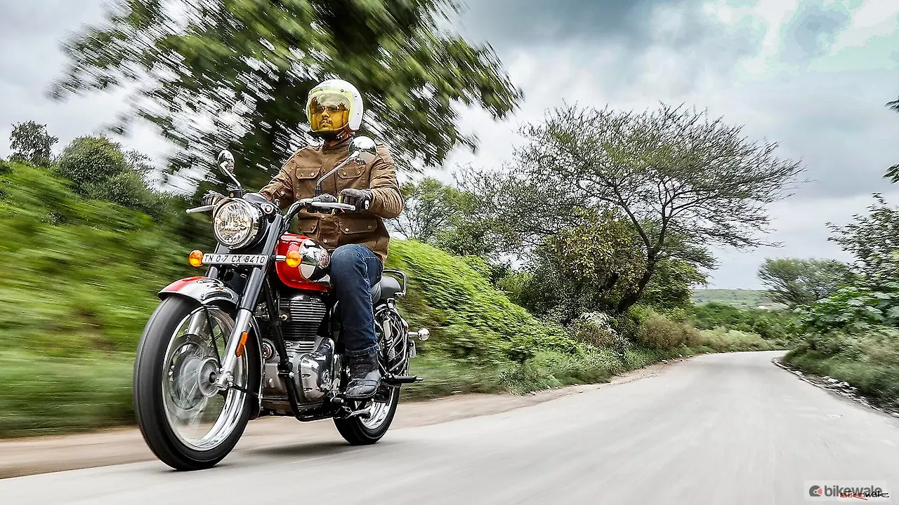 Top 3 highest-selling Royal Enfield bikes in October 2022 Top 3 highest-selling Royal Enfield bikes in October 2022
