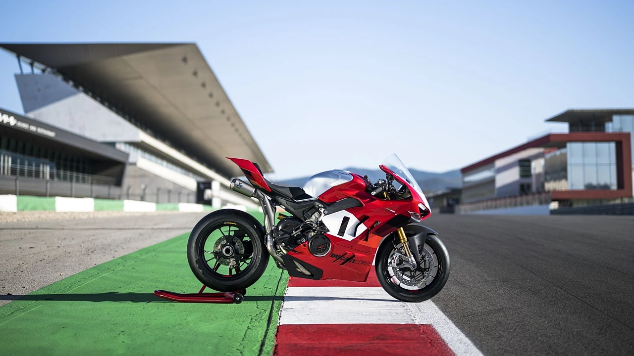 Ducati to launch 9 new motorcycles in India in 2023 - BikeWale Ducati to launch 9 new motorcycles in India in 2023 - BikeWale
