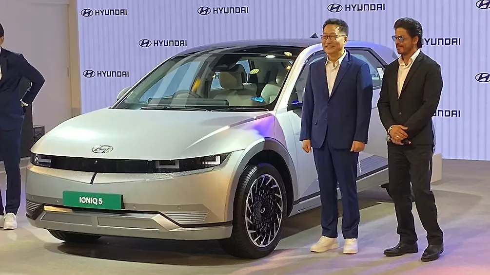 Hyundai Ioniq 5 launched in India; priced at Rs 44.95 lakh - CarWale