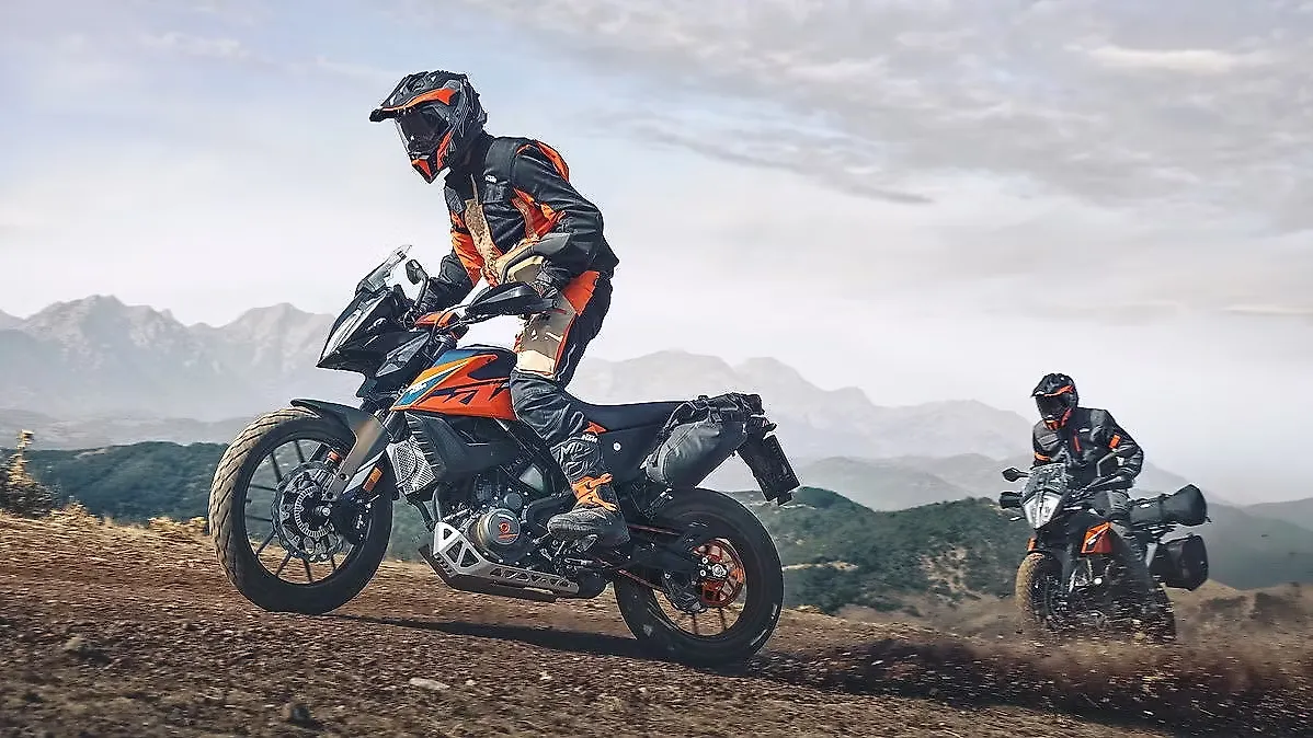 Bajaj-KTM partnership crosses one million production milestone Bajaj-KTM partnership crosses one million production milestone