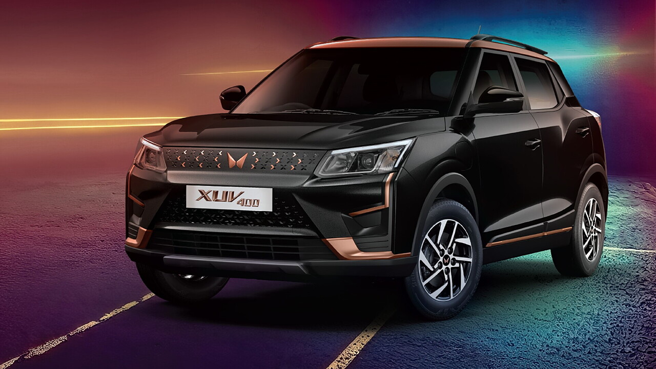 Mahindra XUV400 launched in India; prices start at Rs 15.99 lakh - CarWale