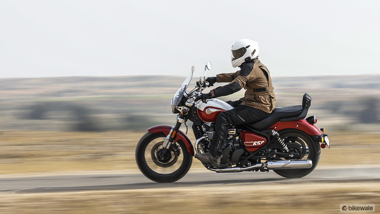 Royal Enfield Super Meteor 650 Review: Image Gallery