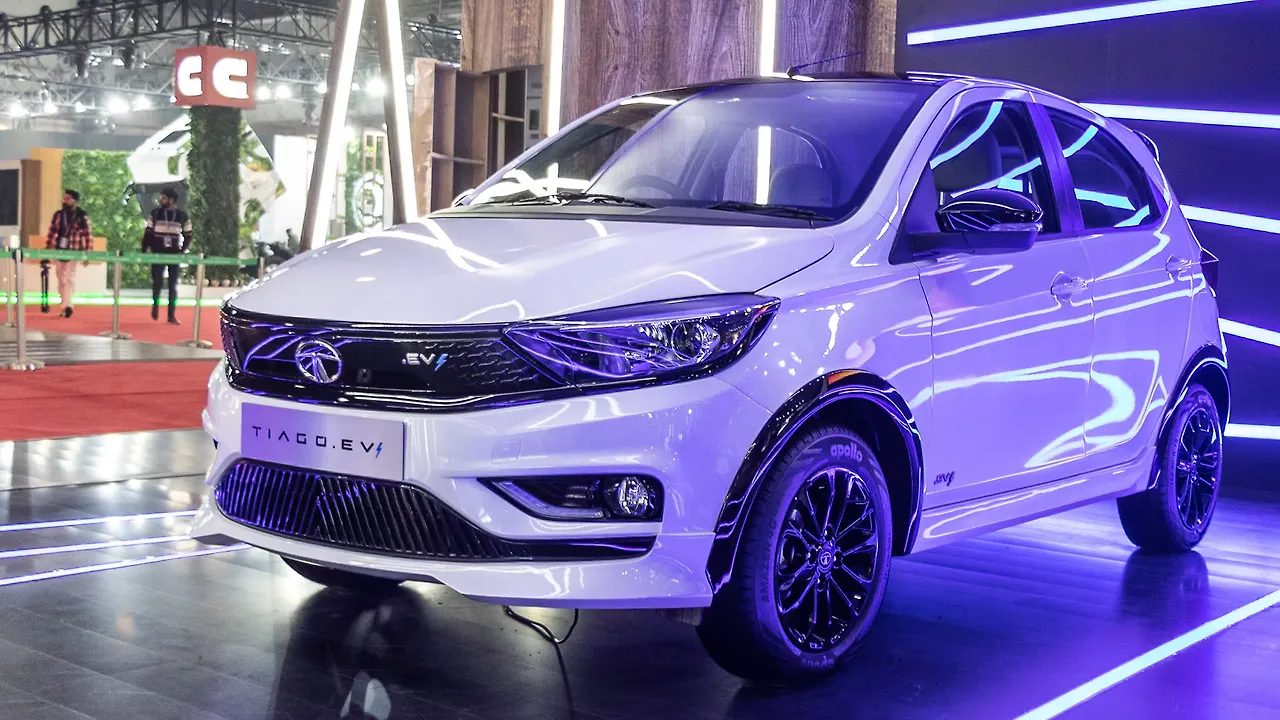 Tata Tiago EV Blitz Edition – Now in Pictures - CarWale