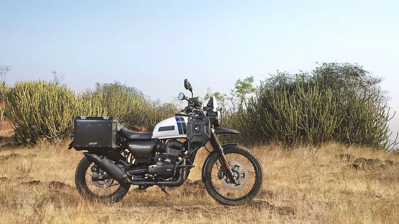 Yezdi’s Royal Enfield Himalayan rival now available in three colours Yezdi’s Royal Enfield Himalayan rival now available in three colours