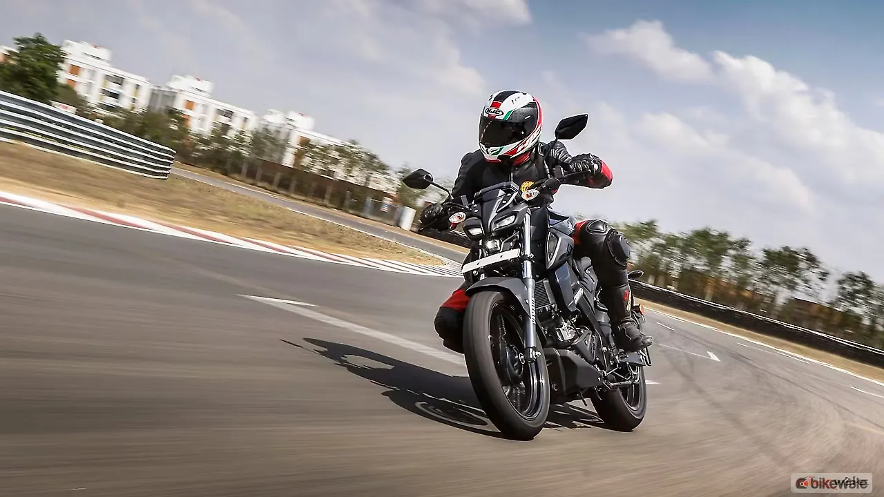 Upcoming 2023 Yamaha YZF-R15, MT-15 spied ahead of India launch Upcoming 2023 Yamaha YZF-R15, MT-15 spied ahead of India launch