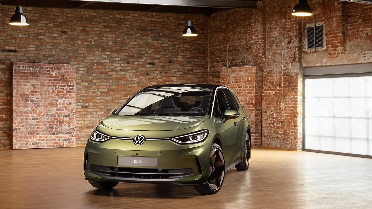 Volkswagen unveils new ID.3 - CarWale
