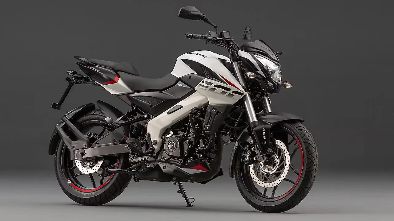 2023 Bajaj Pulsar NS200 starts arriving at dealerships in India 2023 Bajaj Pulsar NS200 starts arriving at dealerships in India
