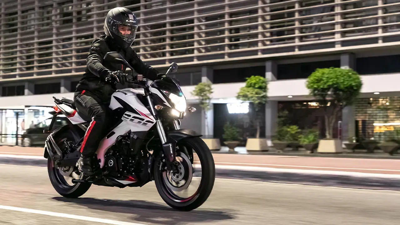 2023 Bajaj Pulsar NS200 India launch tomorrow; Prices revealed! 2023 Bajaj Pulsar NS200 India launch tomorrow; Prices revealed!
