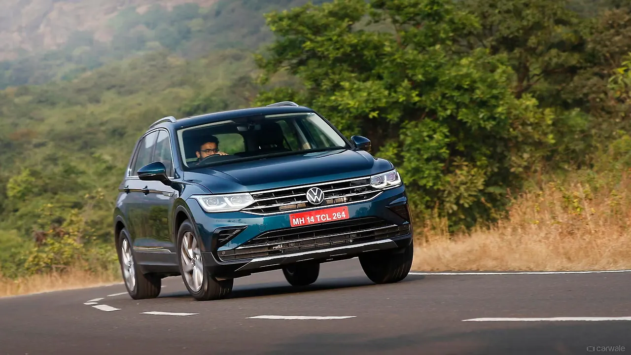volkswagen-tiguan-right-front-