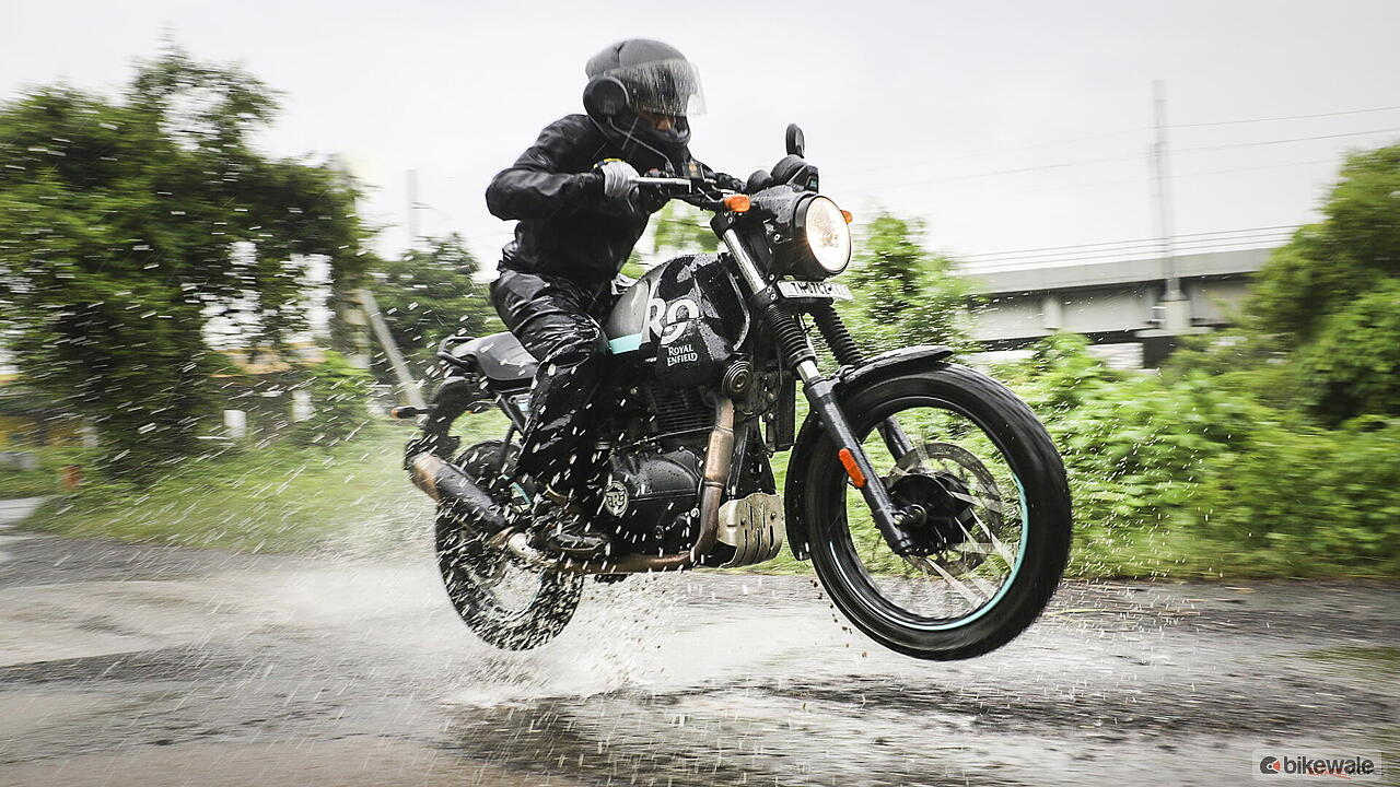 Royal enfield deals enduro price