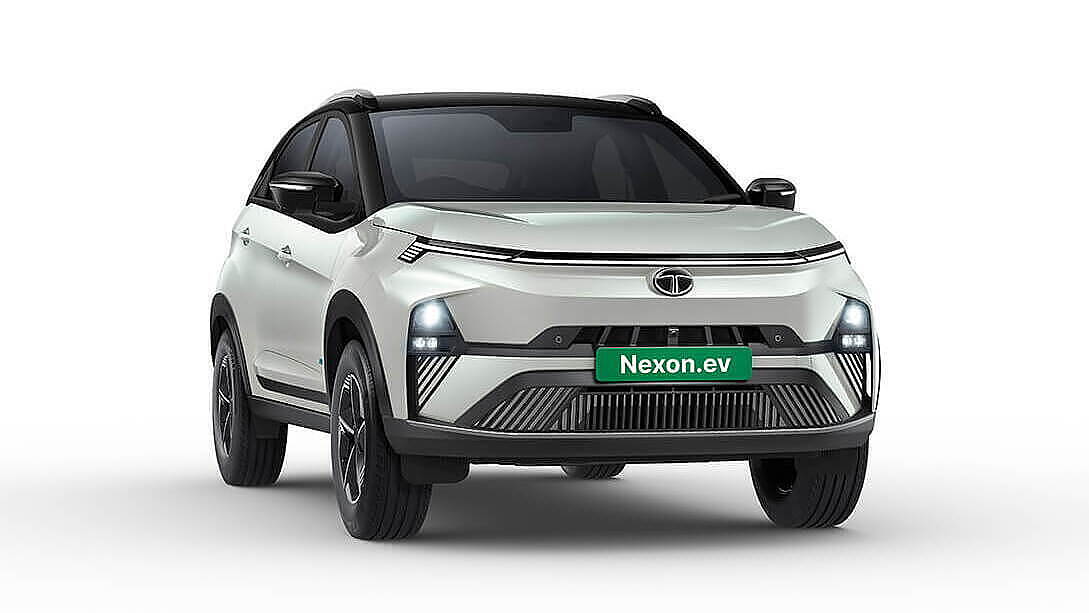 Nexon EV Empowered Plus Long Range on road Price  Tata Nexon EV Empowered  Plus Long Range Features & Specs