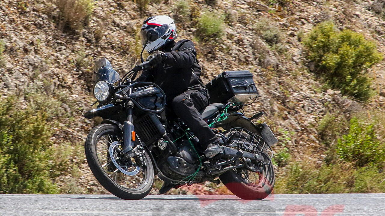 Royal Enfield Himalayan 450 production-ready model finally spotted!