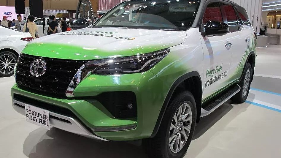 Toyota fortuner online electric