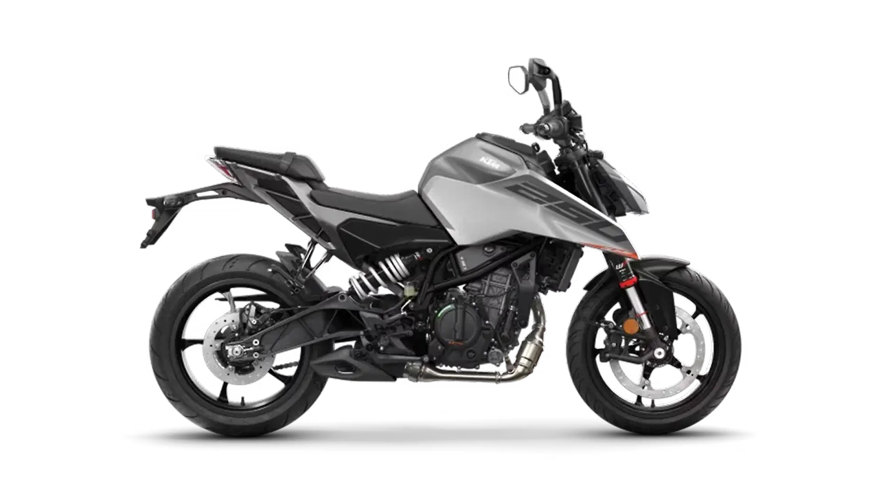KTM 250 Duke Street Bike - Image 3